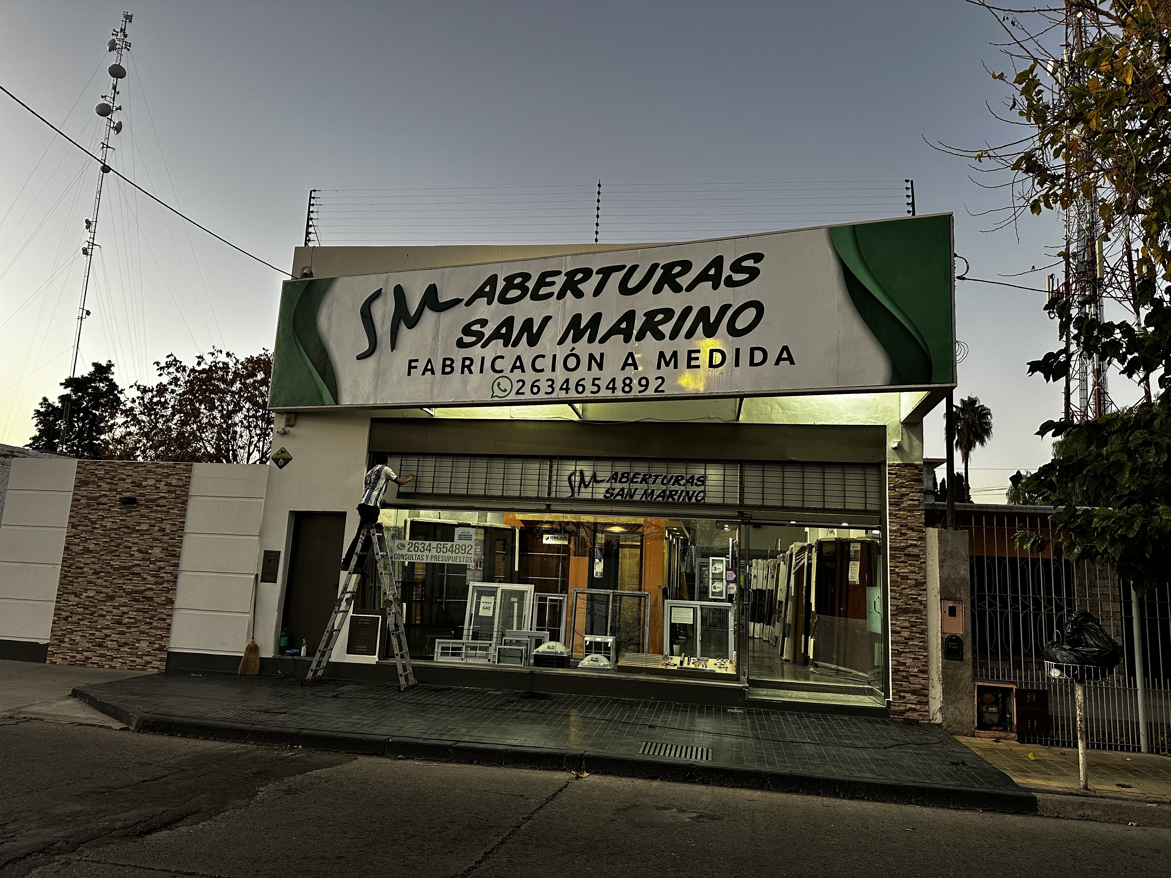 Aberturas San Marino — Alto impacto